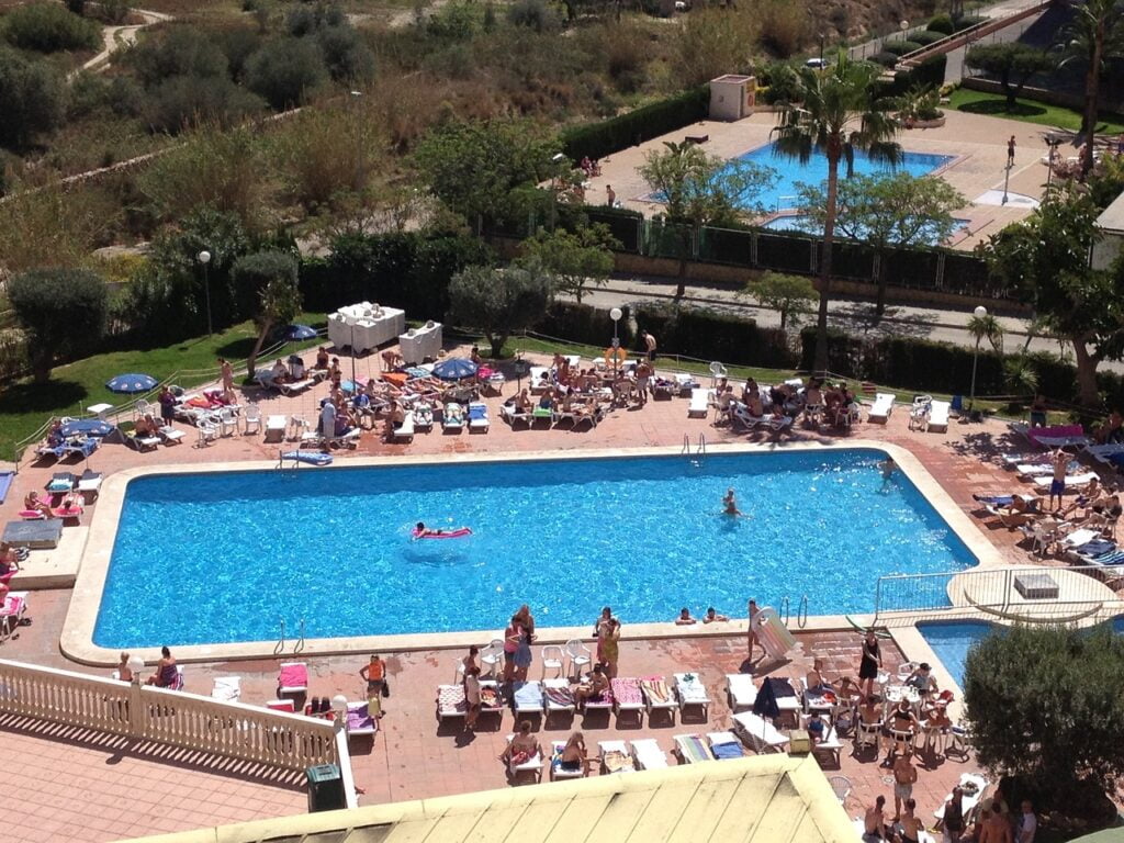 Poolside Hotels Benidorm.jpg